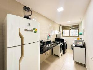 Entire apartment front Mar