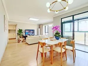 Shanghai Hills&Linghu's Spacious 3BR&3BA Suite - Line 2, Haitong Rd 336, Quick Access to Lujiazui - Zhangjiaqiao