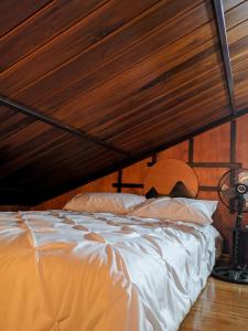La Cabaña de Ciela C glamping con jacuzzi , minigolf y croquet