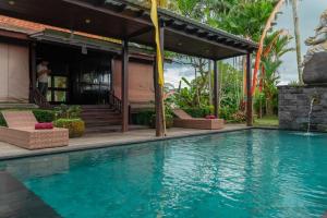 Phòng Giường Đôi Có Ban Công (Double Room with Balcony)