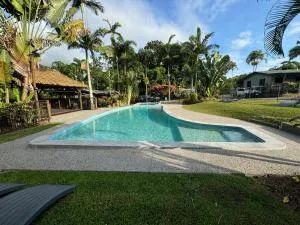 Tasman Holiday Parks - Cairns Cool Waters - Caravonica