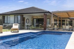 Peninsula Family Resort