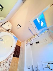 Cozy main floor, 03 Bedrooms, close to Downtown REGINA