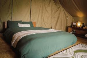 Classic Double Private Bathroom