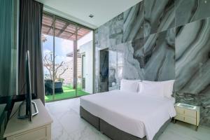 A Dream Hua Hin - Beachfront Retreat