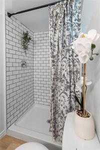 Impecable 2 Bedroom in Windsor