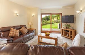 Red Deer Cottage - Wheddon Cross