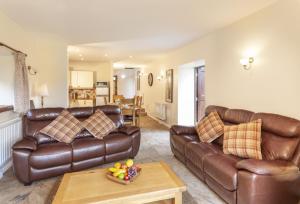 Red Deer Cottage - Wheddon Cross