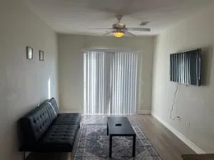 Chic 1BHK Haven Quiet & Relaxing Near Austin - Cedar Park