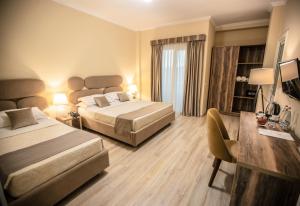 Deluxe Triple Room room in Marbella Beach Hotel