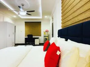 Clinton Hotel - Тамале