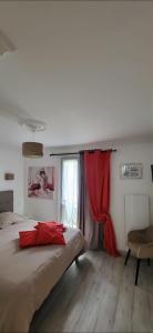 Appart'hotels Remblai des Sables d'Olonne - 2 chambres - parking et piscine : photos des chambres