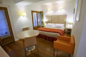 Hotels Best Western Lyon Saint-Antoine : photos des chambres