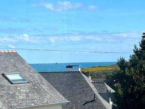 Maisons de vacances Villa Calypso - Vue mer a Saint-Lunaire : Maison 4 Chambres