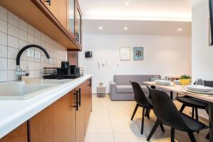 Seaside Serenity, 3 min to BEACH - Gaia 4