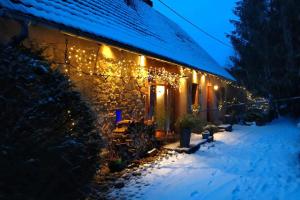 Appartements Gite de charme classe 3 etoiles dans ferme du XIXe restauree : photos des chambres