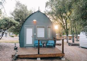 Queen Studio room in Sierra Meadows