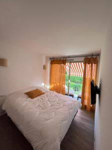 Appartement entièrement rénové dans le centre de Saint Tropez