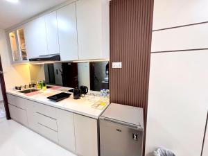 Panoramic Seaview Studio High-Floor and Free WiFi