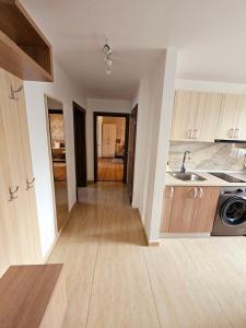 Cazare Apartamente IRIS