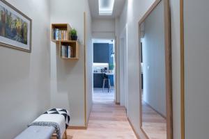 Elegant&Cozy 2BD Historic Center next to metro