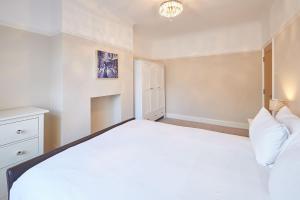 Host & Stay - Wardman Crescent