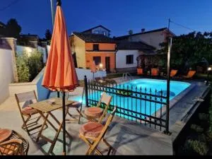 Luanas rooms with istrian touch - Hum