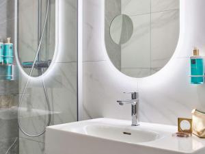 Hotels Novotel Paris 13 Porte d'Italie : photos des chambres