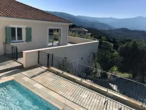 Villa de standing Vista - Piscine - Vue Lac de Padula - Rapale