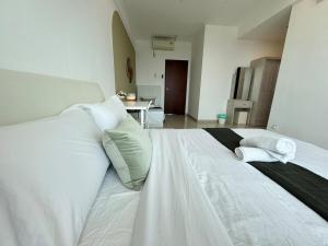 NEW-Serene Home Juru Sentral Icon City