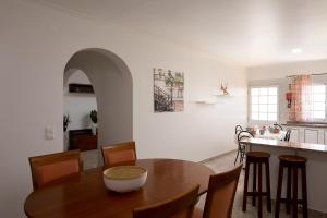 Francos House, mar e serra