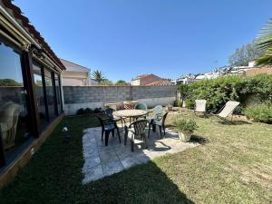 Sublime maison avec grand jardin dans un quartier calme ST CYPRIEN PLAGE SC00-30EL