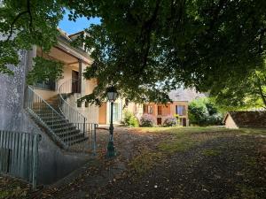Appartements Duplex de charme pres du golf, wifi et parking : photos des chambres