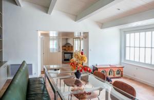 Ile de Re - 9 people - beach by foot - pool