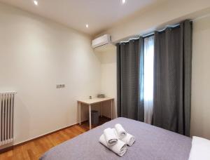 Modern&Sunny, 1BD, next to metro