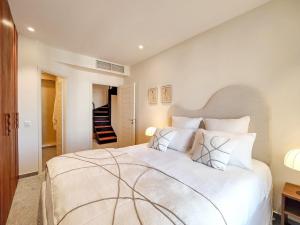 Luxury duplex in Saint Tropez