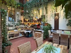 阿尔特博斯特旅馆 - Apold