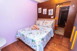 Chic Floating Penthouse Makati Gym Air condo gym swim park 300MB