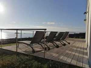 La maison de la plage 4 étoiles en front de mer SPA intérieur GR34 - Rubian