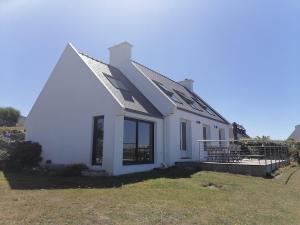 La maison de la plage 4 étoiles en front de mer SPA intérieur GR34