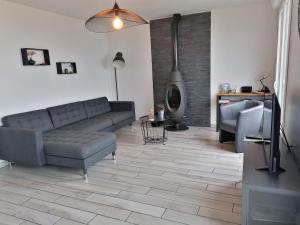 Maisons de vacances La maison de la plage 4 etoiles en front de mer SPA interieur GR34 : photos des chambres