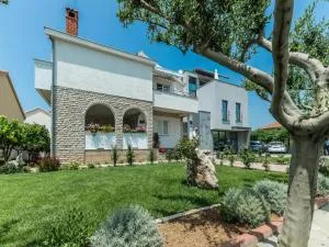 Apartments Grbic - Glavan