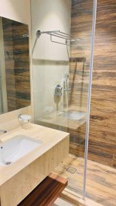 Pantao Luxe Studio-AIPL Joy Square