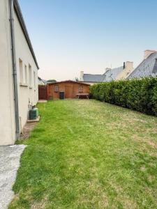 Maisons de vacances Maison spacieuse a Cleder avec jardin + 10 personnes. : photos des chambres