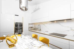 Porte de Monaco - Terrasse vue mer - Parking - CN