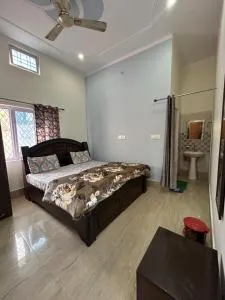 Gaharwar Home Stay - Bullāwāla