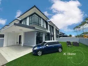 Austin Duta Super Semi D Huge Event Space BBQ - Selong Village