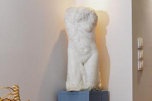 Iconic 2BD apt next to Historic center and metro