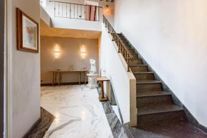 Regina House by MMega