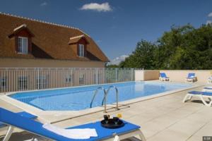Appartements Studio dans residence avec piscine exterieure : photos des chambres